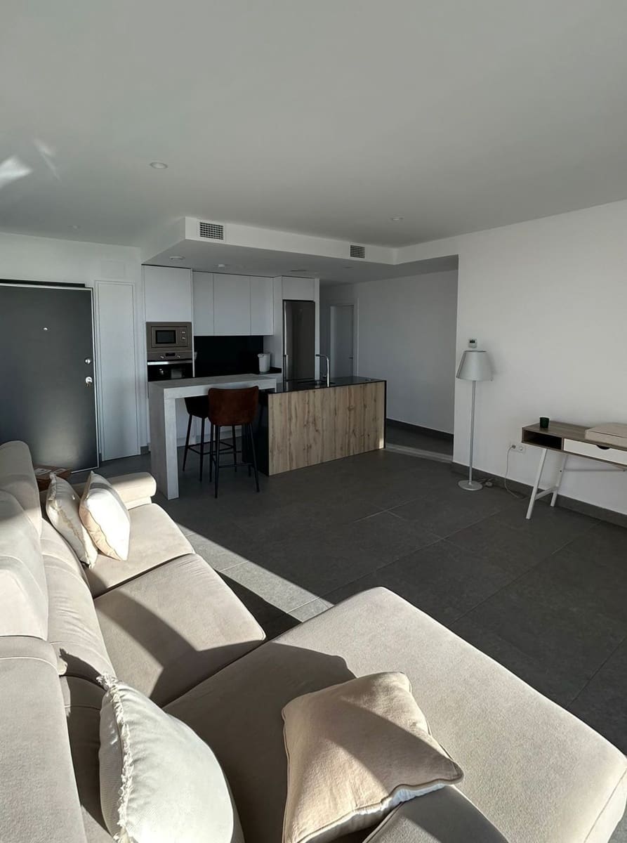 3 bedroom Villa for sale in Polop with pool - € 415,000 (Ref: 8533214)