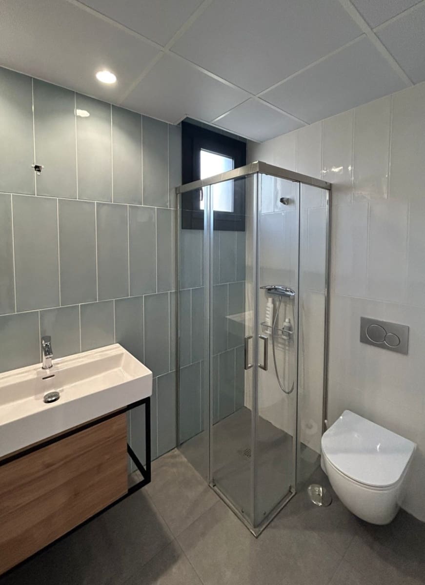 3 bedroom Villa for sale in Polop with pool - € 415,000 (Ref: 8533214)