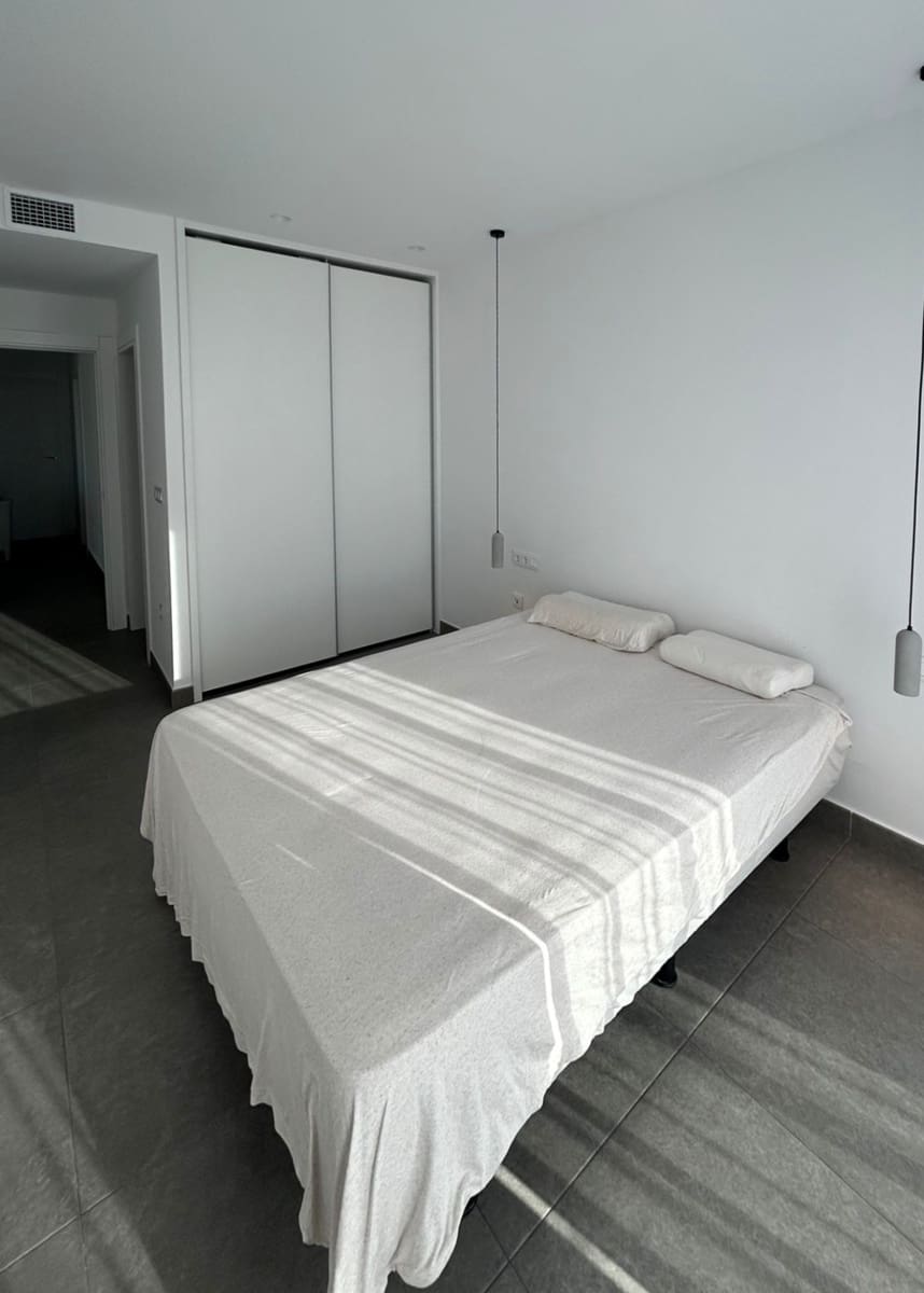 3 bedroom Villa for sale in Polop with pool - € 415,000 (Ref: 8533214)