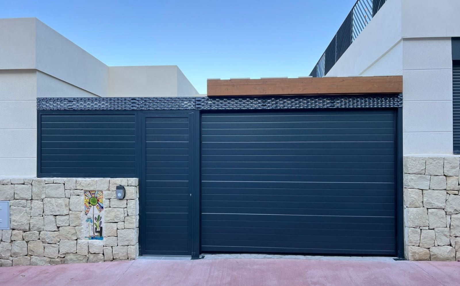 3 bedroom Villa for sale in Polop with pool - € 415,000 (Ref: 8533214)