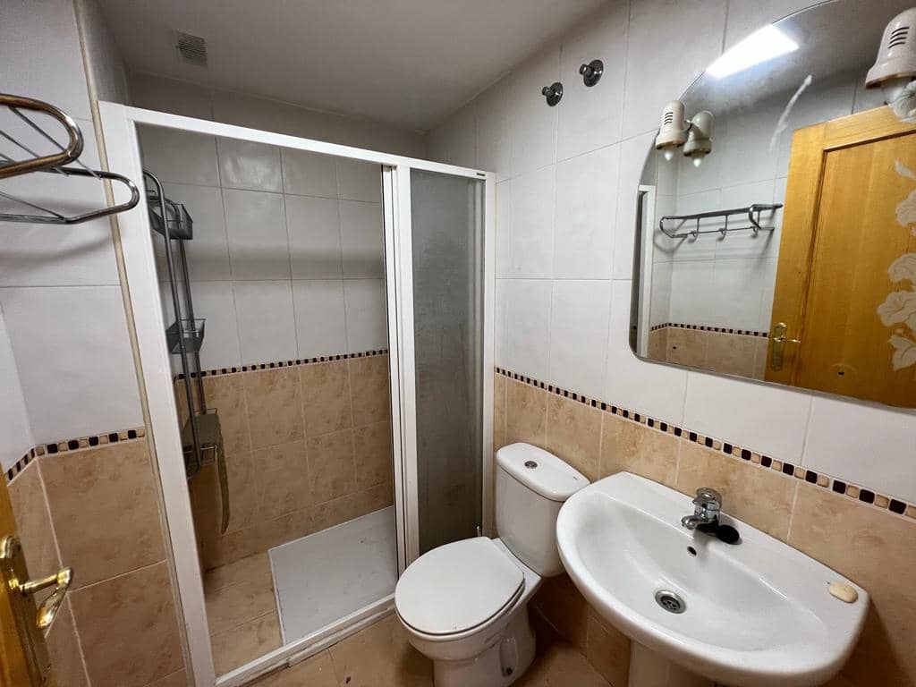 3 soveværelse Lejlighed til leje i Alfaz del Pi / L'Alfas del Pi med garage - € 1.200 (Ref: 8586726)