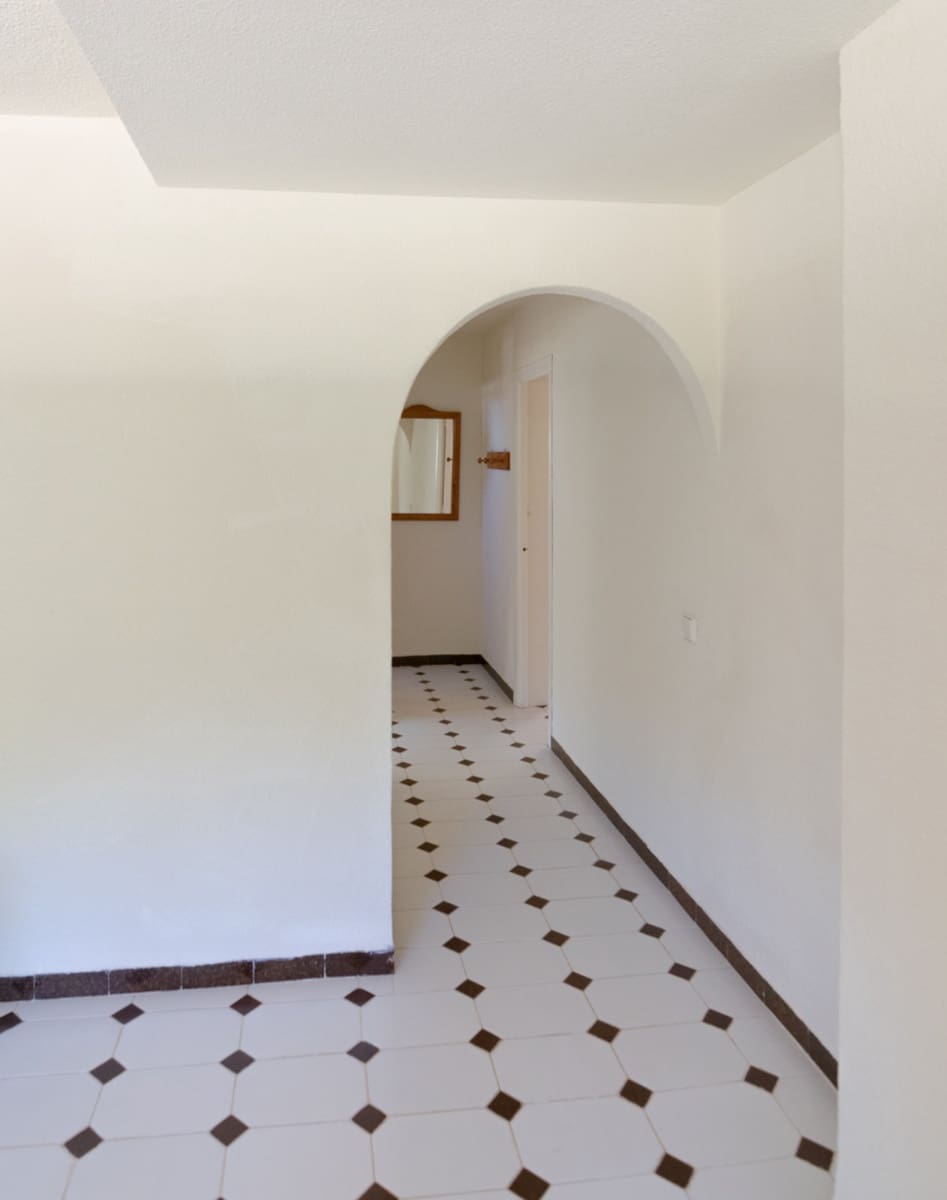 6 soverom Villa til salgs i Alfaz del Pi / L'Alfas del Pi med svømmebasseng garasje - € 575 000 (Ref: 8638013)