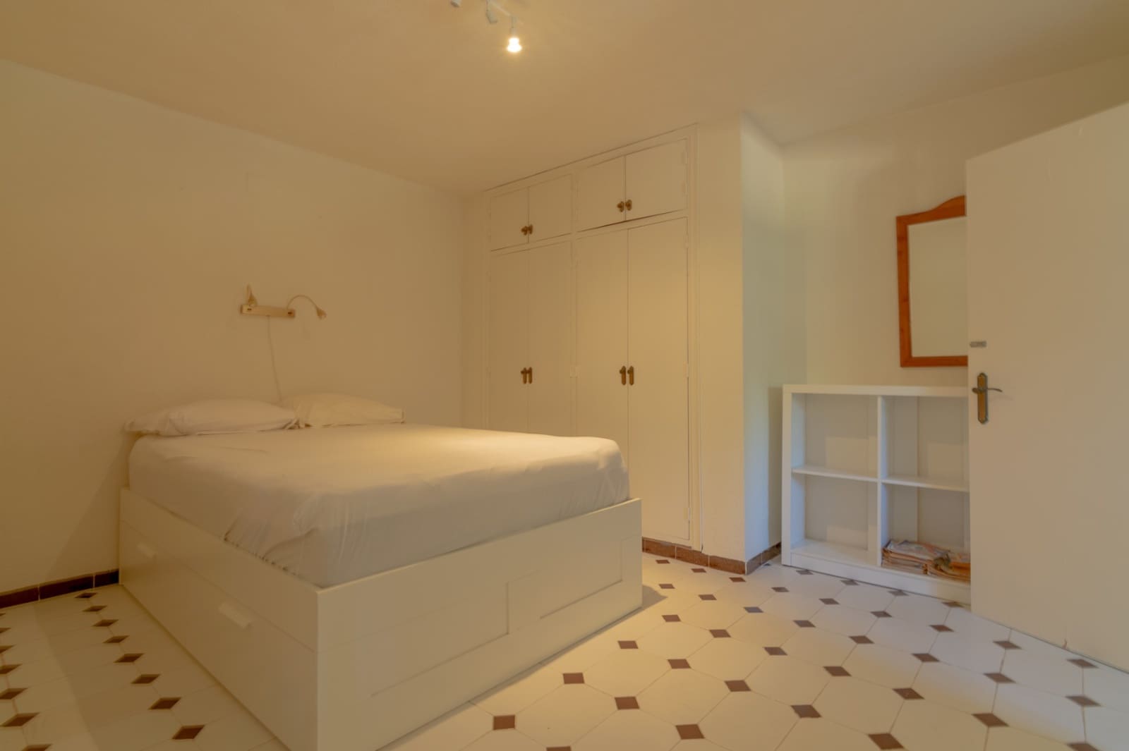 6 soverom Villa til salgs i Alfaz del Pi / L'Alfas del Pi med svømmebasseng garasje - € 575 000 (Ref: 8638013)