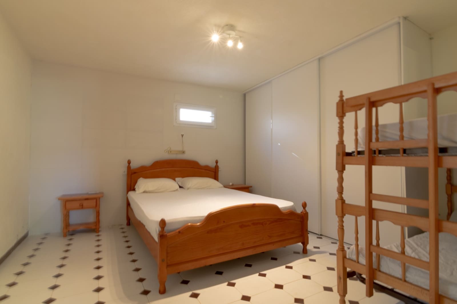 6 soverom Villa til salgs i Alfaz del Pi / L'Alfas del Pi med svømmebasseng garasje - € 575 000 (Ref: 8638013)