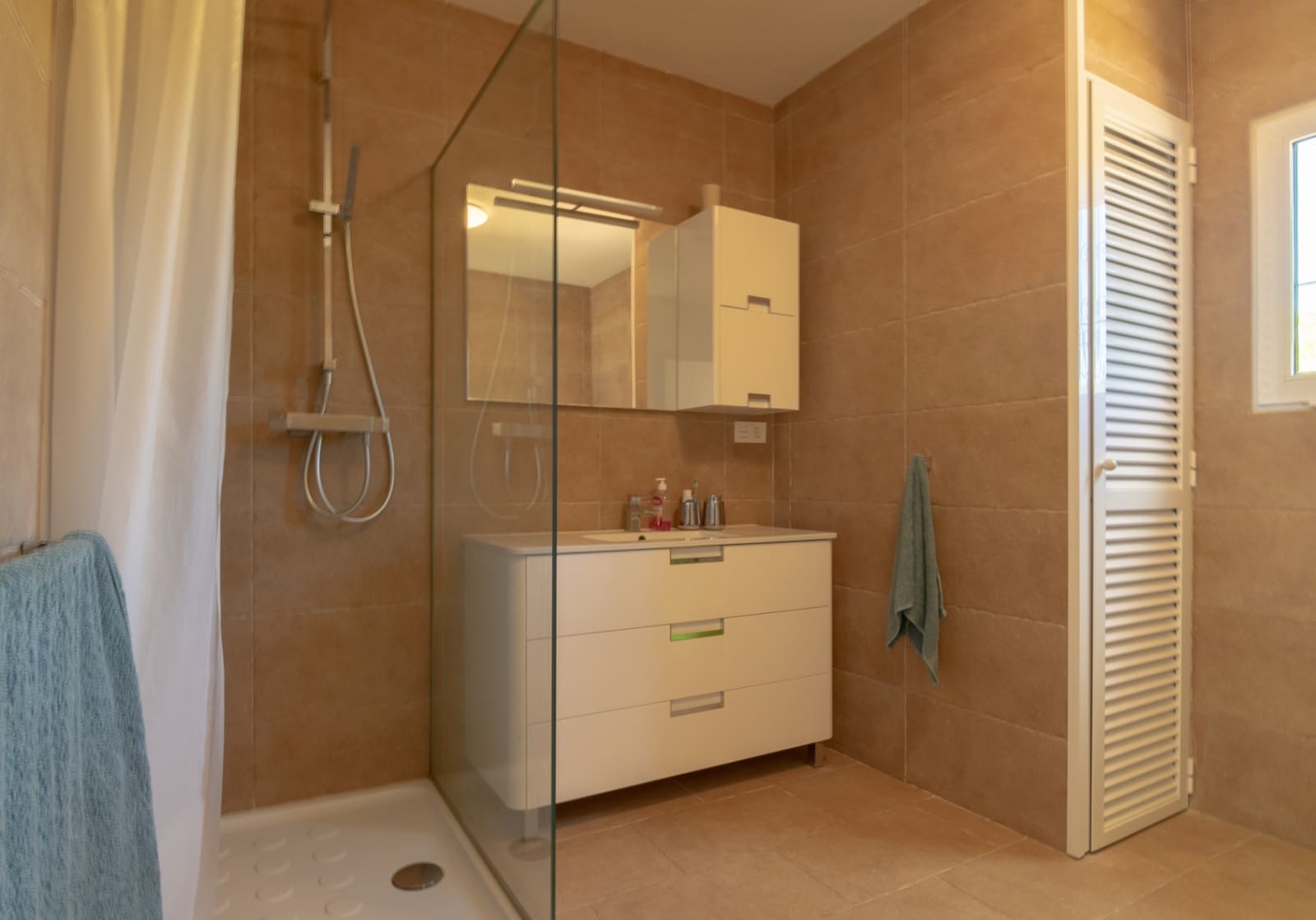 6 soverom Villa til salgs i Alfaz del Pi / L'Alfas del Pi med svømmebasseng garasje - € 575 000 (Ref: 8638013)