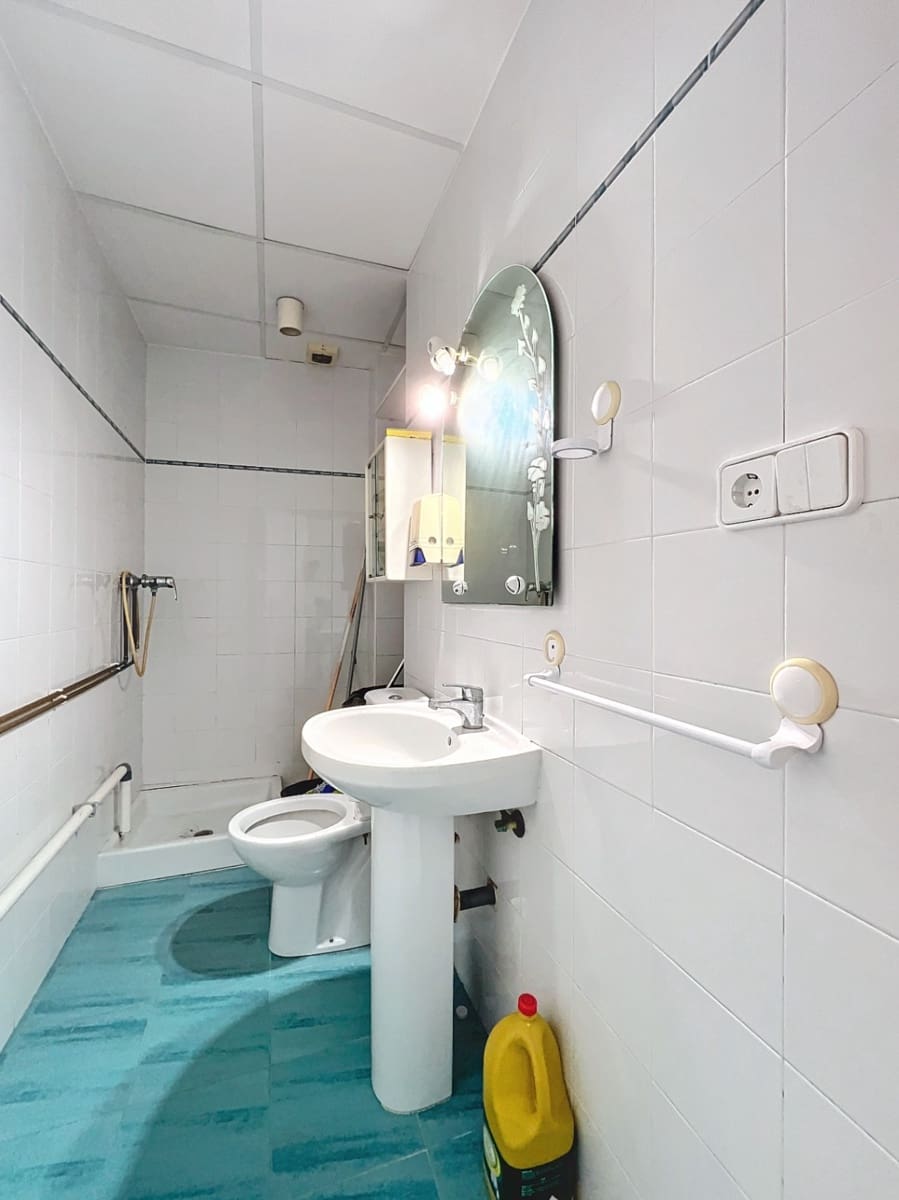 13 soveværelse Villa til salg i Alfaz del Pi / L'Alfas del Pi - € 480.000 (Ref: 8668726)