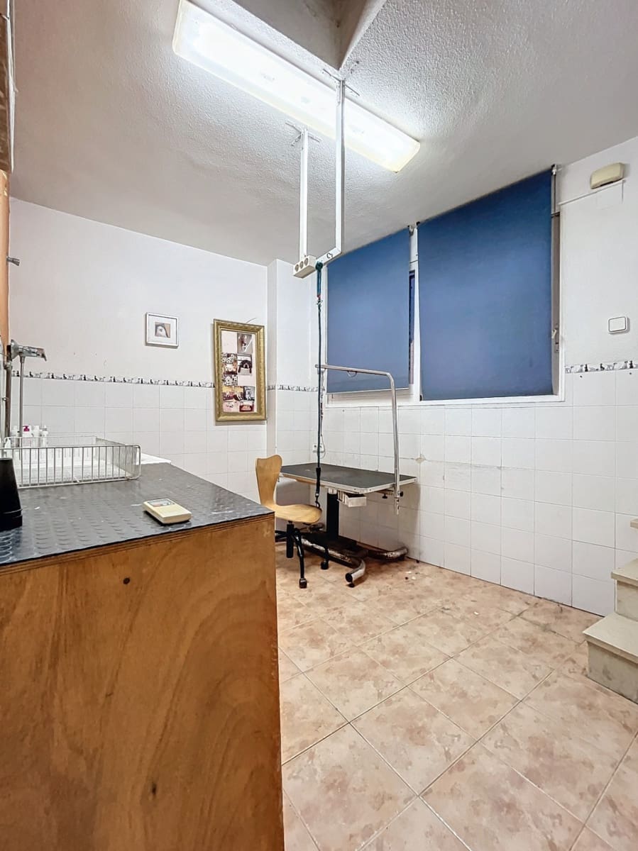 13 soveværelse Villa til salg i Alfaz del Pi / L'Alfas del Pi - € 480.000 (Ref: 8668726)