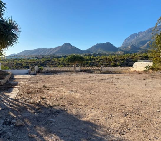 Byggegrund til salg i La Nucia Pueblo  , La Nucia - € 232.000 (Ref: 8688003)