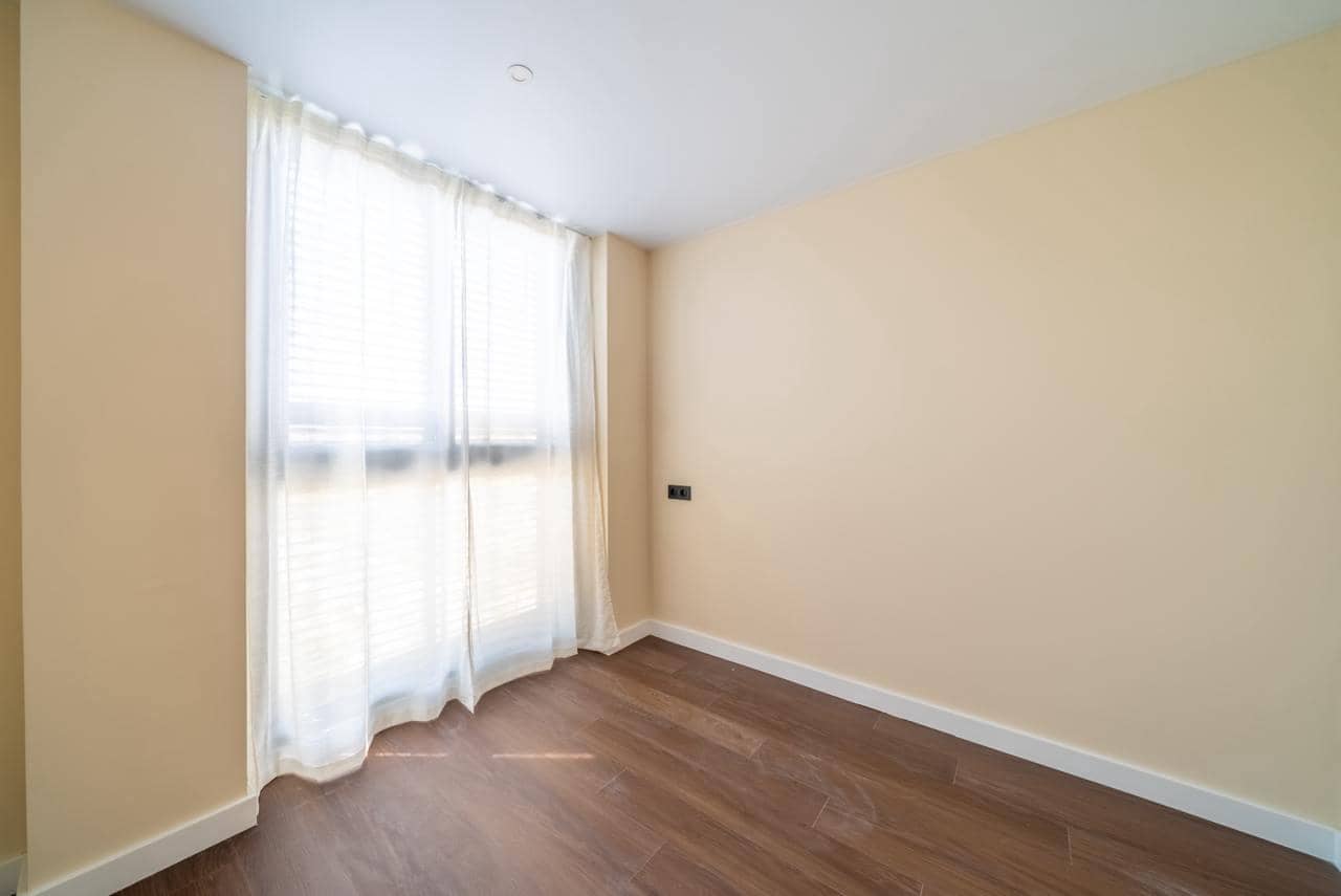 3 bedroom Apartment for sale in La Villajoyosa / Vila Joiosa with pool - € 379,000 (Ref: 8697331)