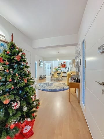 4 soveværelse Villa til salg i La Nucia Pueblo  , La Nucia med swimmingpool garage - € 765.000 (Ref: 8712294)