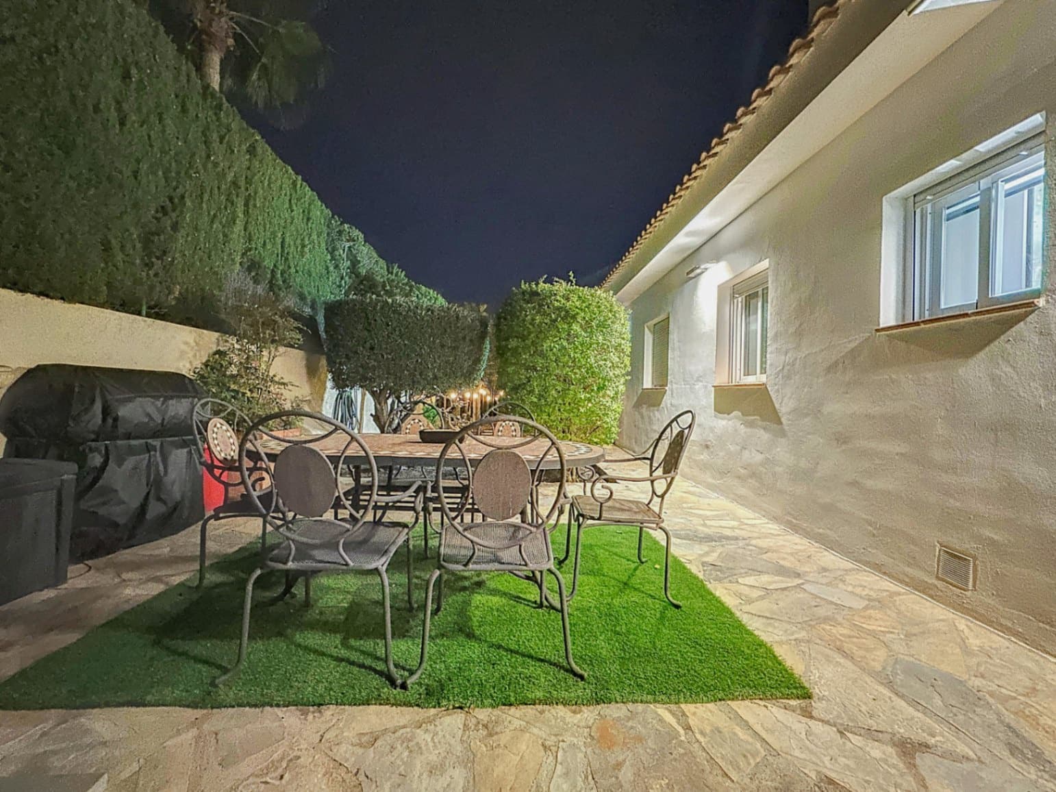 4 soveværelse Villa til salg i La Nucia med swimmingpool garage - € 765.000 (Ref: 8712294)