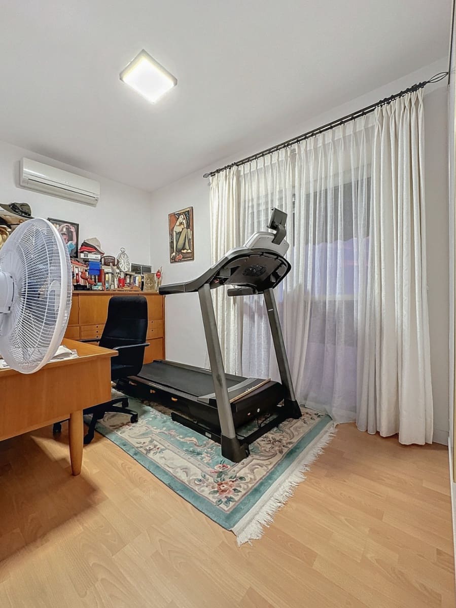 4 soveværelse Villa til salg i La Nucia med swimmingpool garage - € 765.000 (Ref: 8712294)