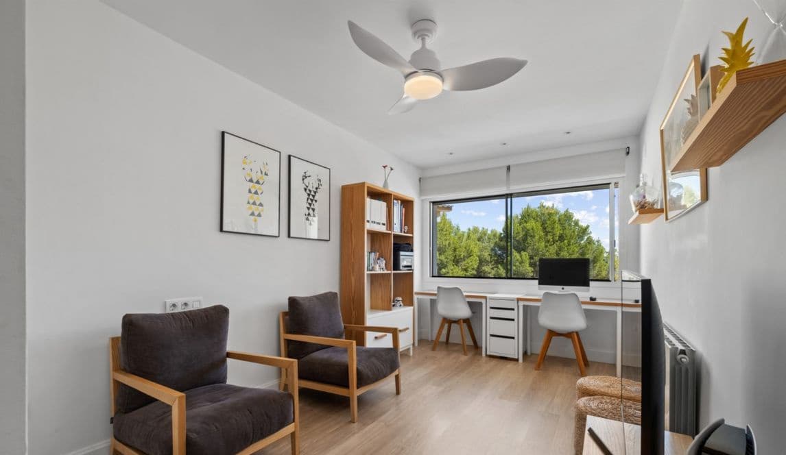 4 sovrum Semi-fristående Villa till salu i Alfaz del Pi / L'Alfas del Pi med pool garage - 599 000 € (Ref: 8728313)