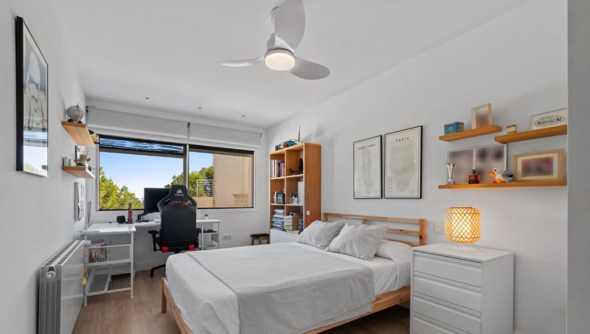 4 sovrum Semi-fristående Villa till salu i Alfaz del Pi / L'Alfas del Pi med pool garage - 599 000 € (Ref: 8728313)