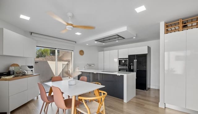 4 Zimmer Doppelhaus zu verkaufen in Pueblo - Urbanizaciones, Alfaz del Pi / L'Alfàs del Pi mit Pool Garage - 599.000 € (Ref: 8728313)