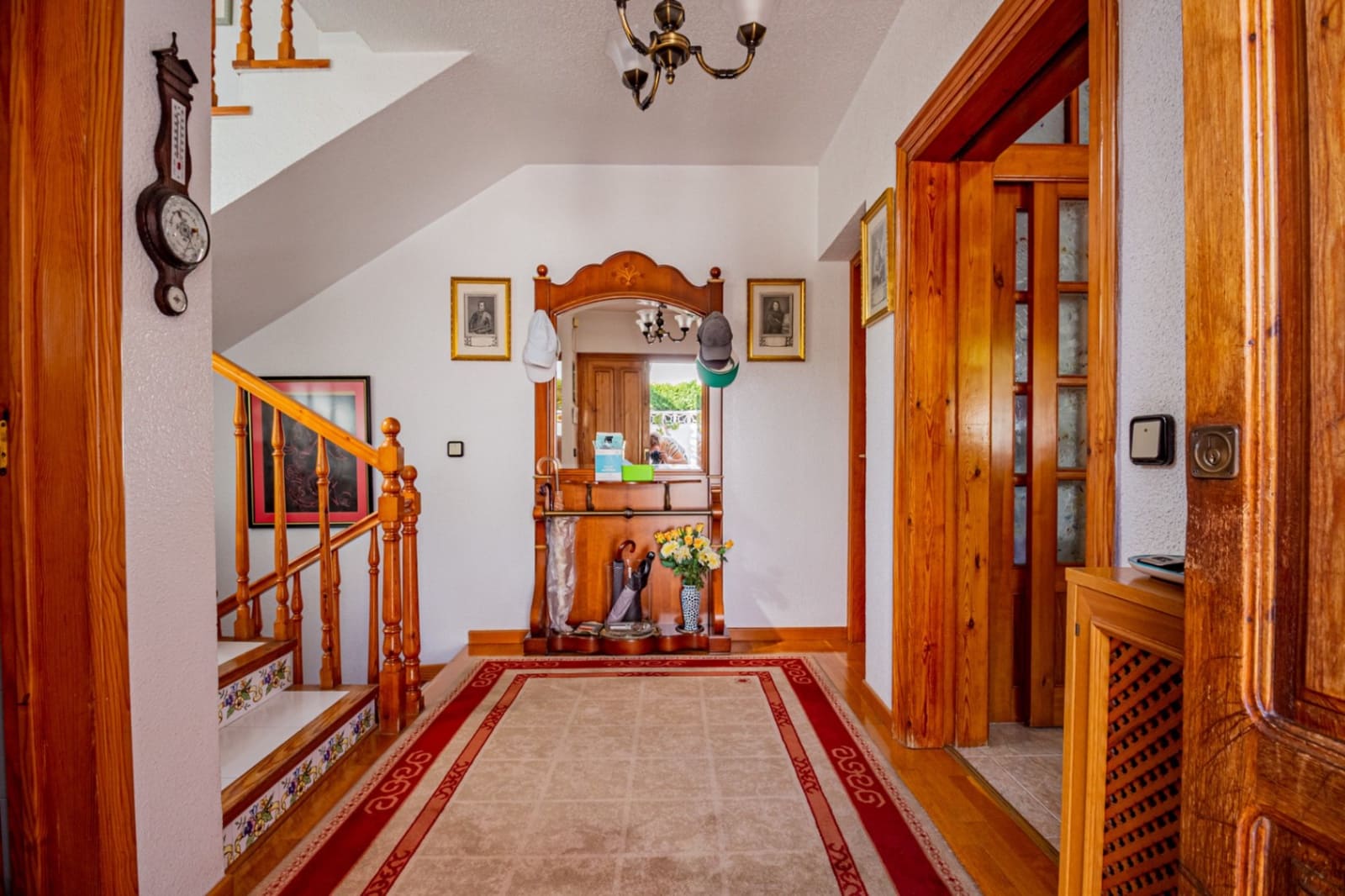 6 soveværelse Villa til salg i Benidorm med swimmingpool garage - € 745.000 (Ref: 8734722)