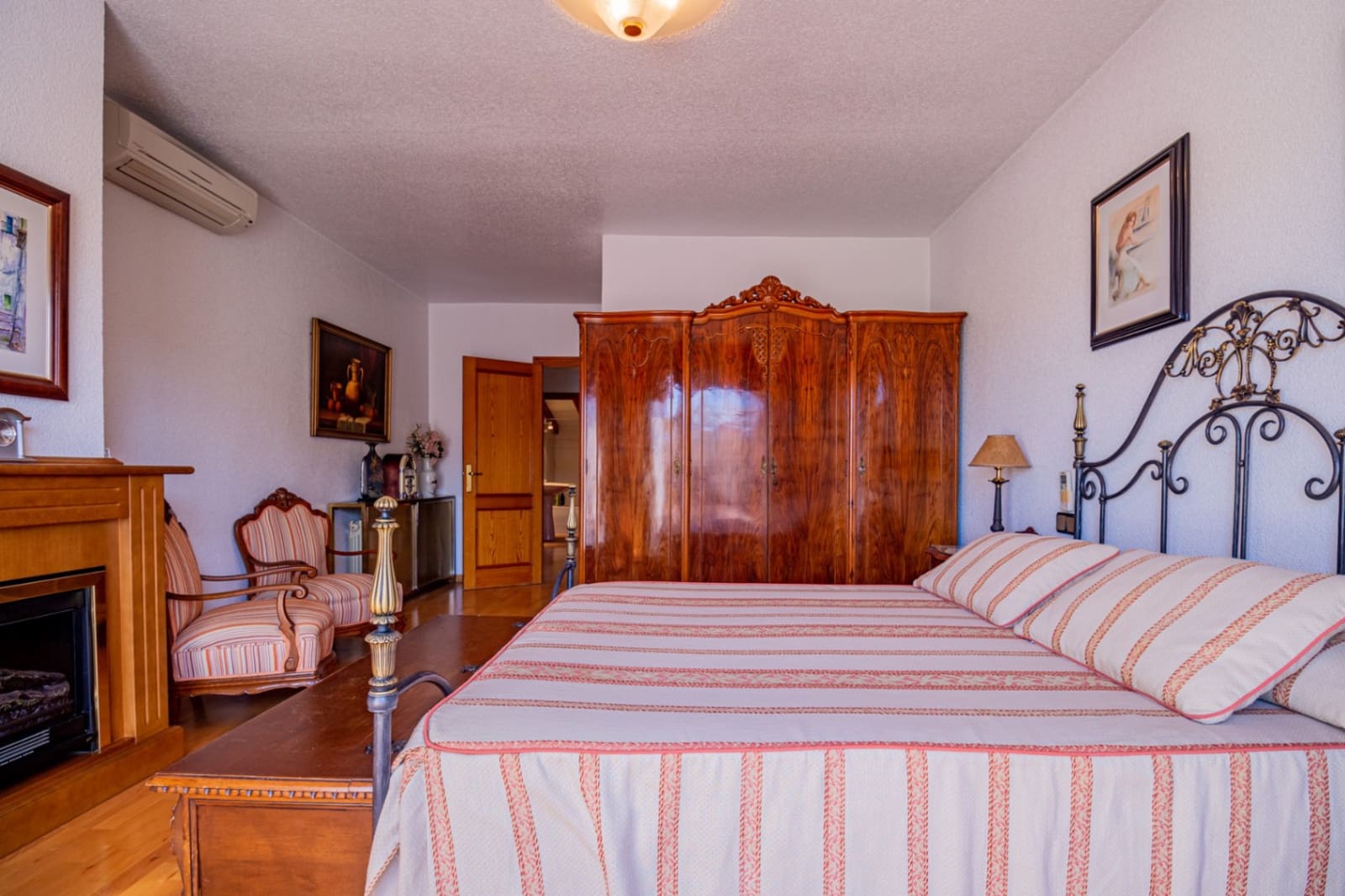 6 soveværelse Villa til salg i Benidorm med swimmingpool garage - € 745.000 (Ref: 8734722)