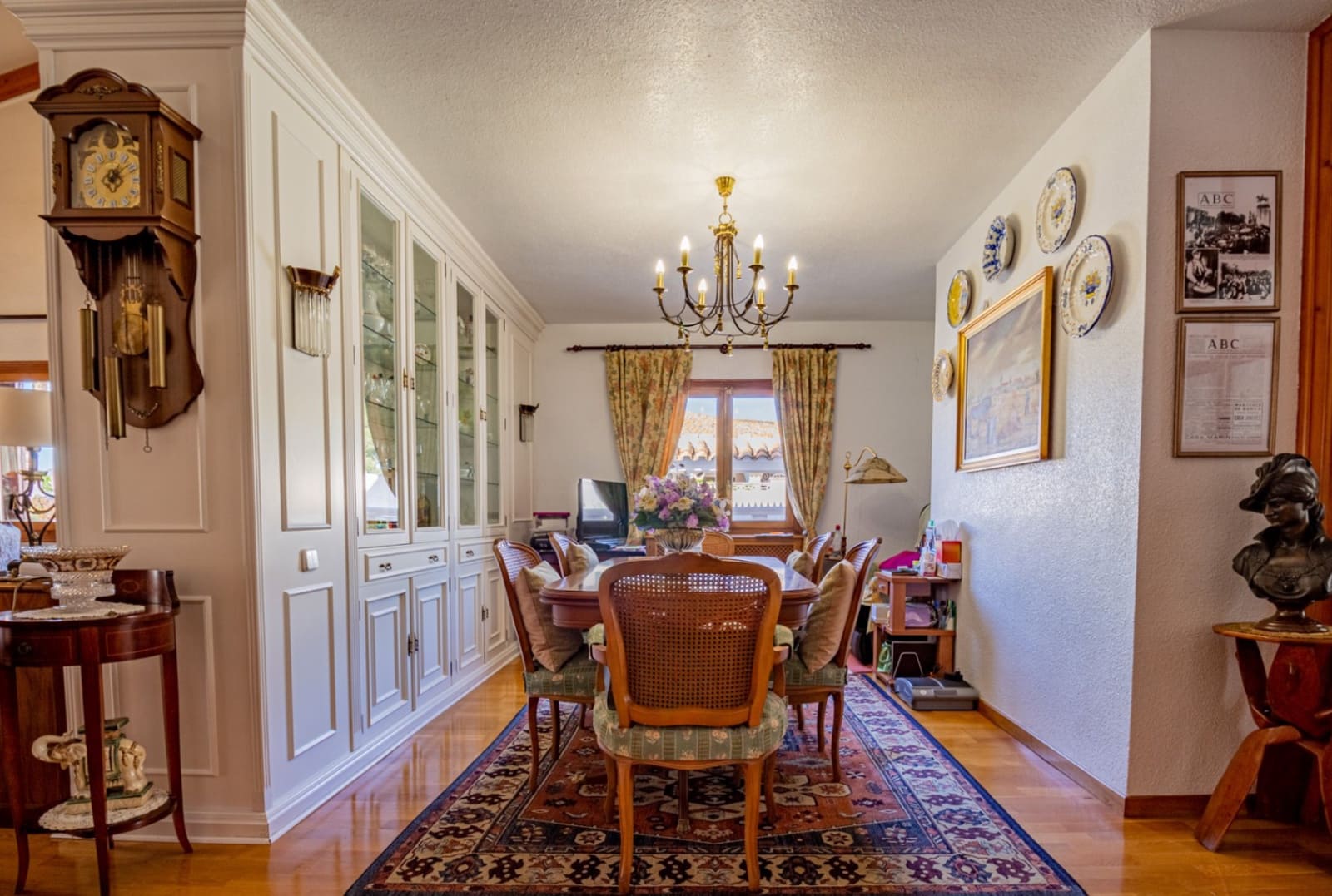 6 soveværelse Villa til salg i Benidorm med swimmingpool garage - € 745.000 (Ref: 8734722)