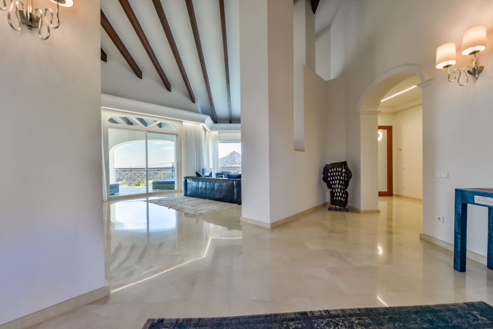 8 Zimmer Villa zu verkaufen in Altea mit Pool Garage - 2.650.000 € (Ref: 8873582)