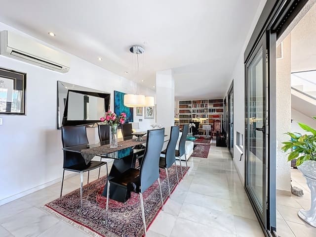 3 chambre Appartement à vendre à Albir, Alfaz del Pi / L'Alfàs del Pi avec piscine garage - 740 000 € (Ref: 8901530)