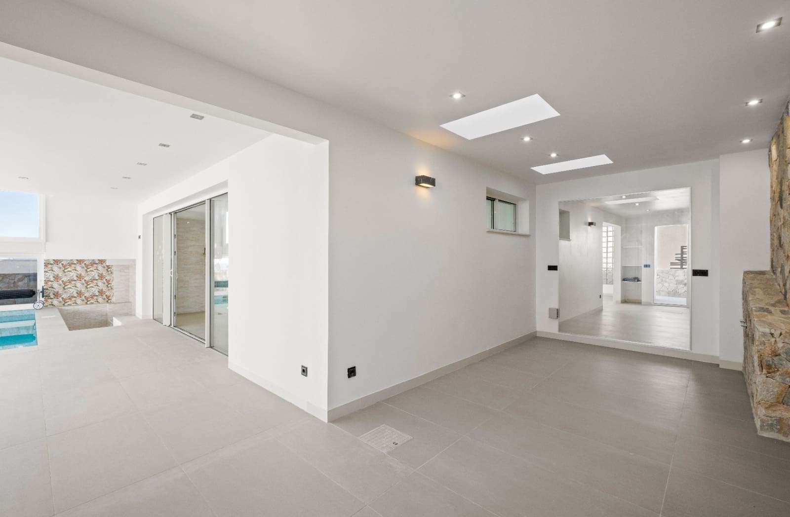 5 soveværelse Villa til salg i Finestrat med swimmingpool garage - € 900.000 (Ref: 8931343)