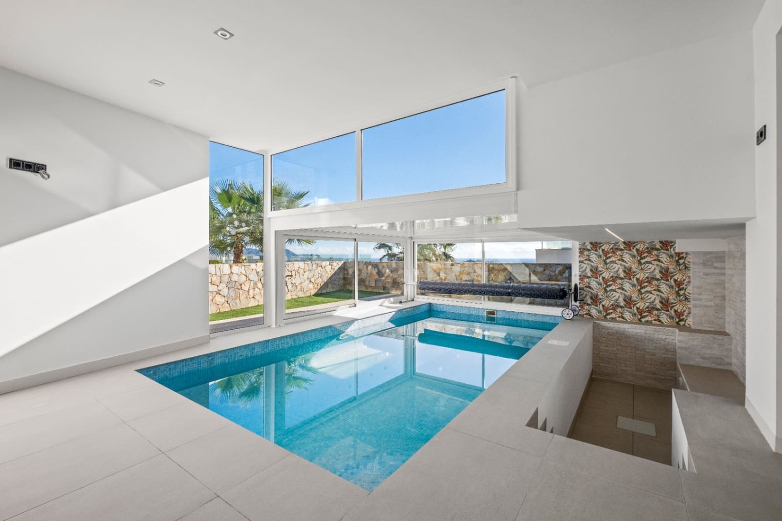 5 soveværelse Villa til salg i Finestrat med swimmingpool garage - € 900.000 (Ref: 8931343)