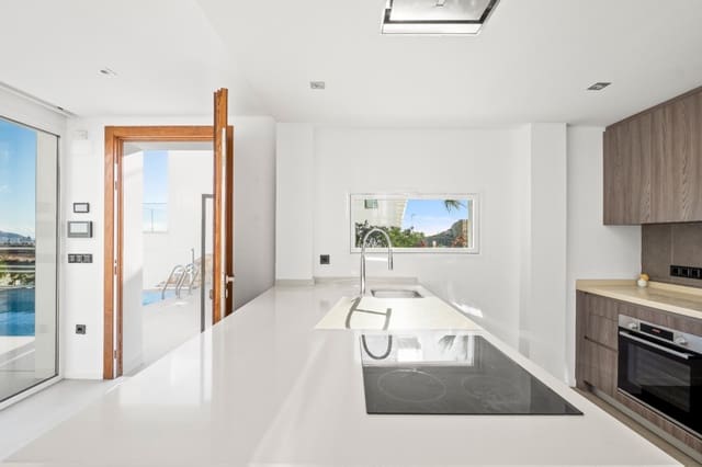 5 chambre Villa/Maison à vendre à Finestrat Pueblo, Finestrat avec piscine garage - 900 000 € (Ref: 8931343)