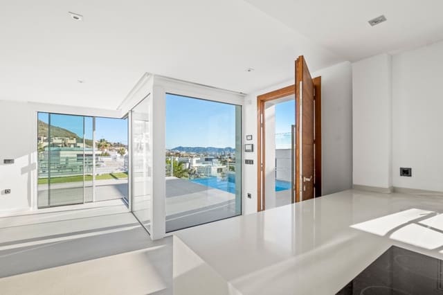 5 chambre Villa/Maison à vendre à Finestrat Pueblo, Finestrat avec piscine garage - 900 000 € (Ref: 8931343)