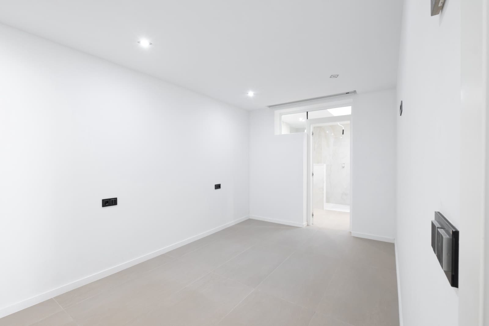 5 soveværelse Villa til salg i Finestrat med swimmingpool garage - € 900.000 (Ref: 8931343)