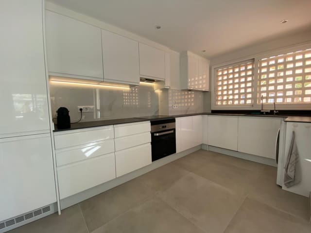 2 slaapkamer Appartement te koop in Albir, Alfaz del Pi / L'Alfàs del Pi met zwembad garage - € 530.000 (Ref: 8931344)