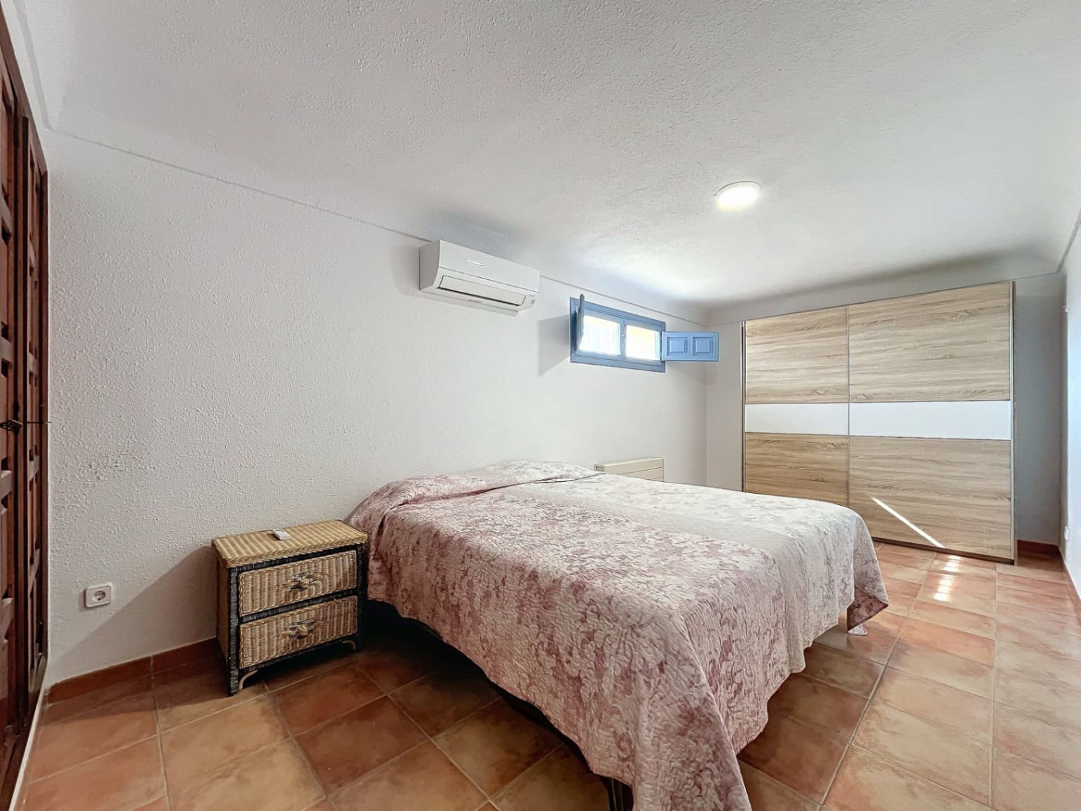 7 slaapkamer Villa te koop in Altea met zwembad garage - € 1.370.000 (Ref: 8931647)