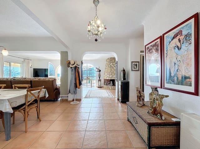 7 slaapkamer Villa te koop in Altea met zwembad garage - € 1.370.000 (Ref: 8931647)