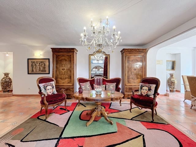 7 slaapkamer Villa te koop in Altea met zwembad garage - € 1.370.000 (Ref: 8931647)