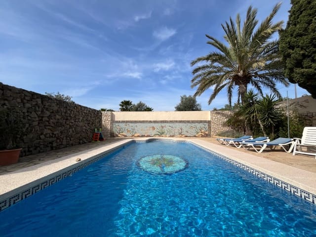 7 slaapkamer Villa te koop in Altea met zwembad garage - € 1.370.000 (Ref: 8931647)