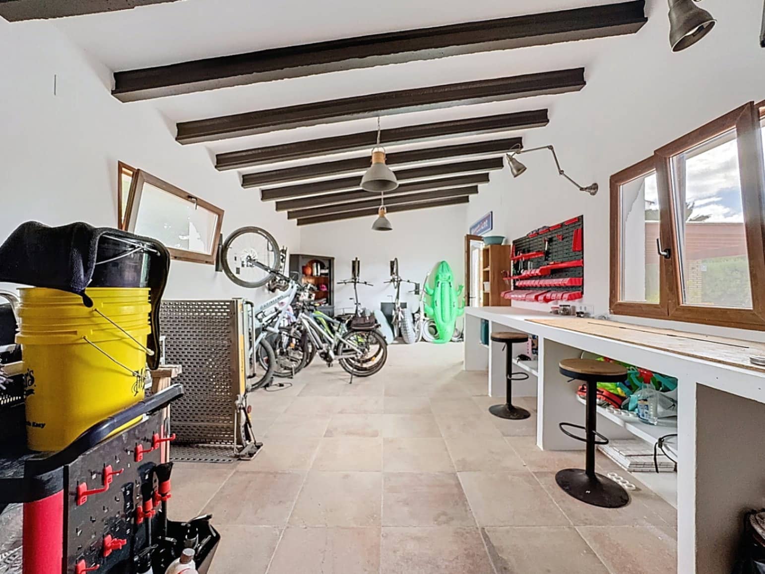 5 soverom Villa til salgs i Alfaz del Pi / L'Alfas del Pi med svømmebasseng garasje - € 1 495 000 (Ref: 8971136)