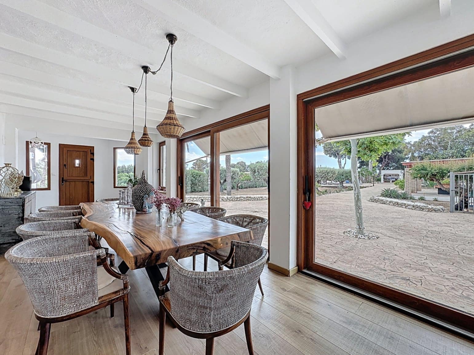 5 soverom Villa til salgs i Alfaz del Pi / L'Alfas del Pi med svømmebasseng garasje - € 1 495 000 (Ref: 8971136)