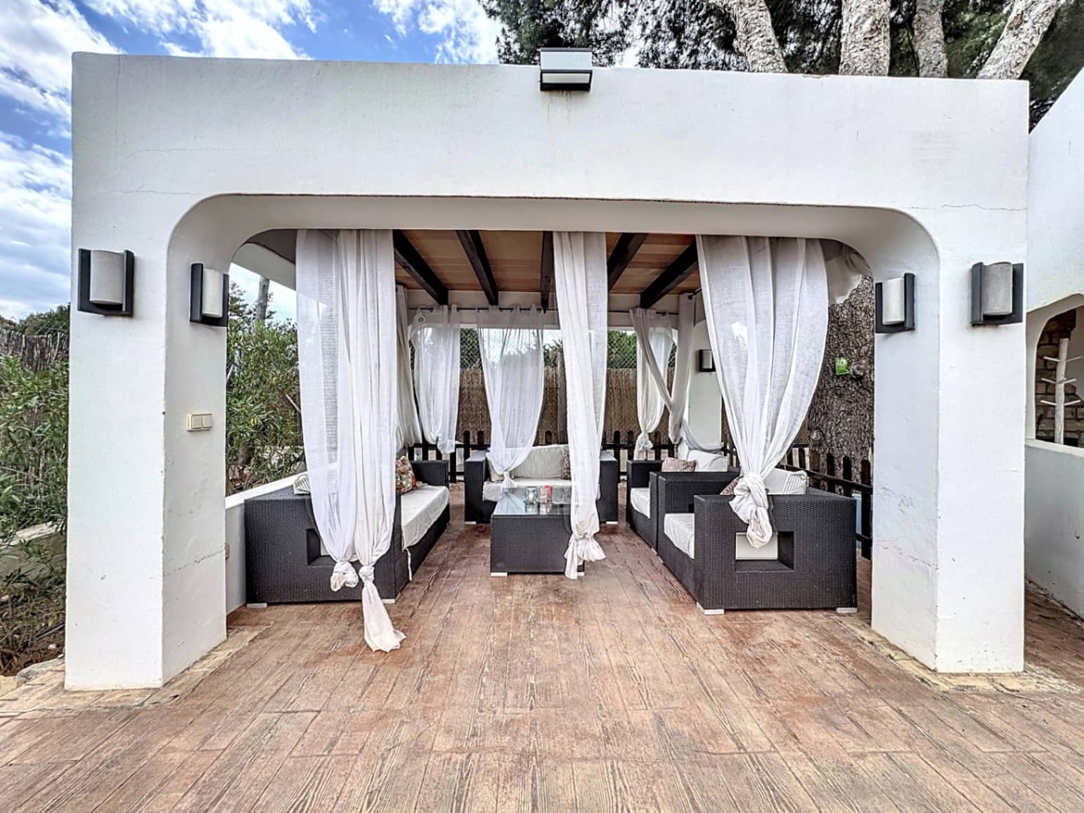 5 soverom Villa til salgs i Alfaz del Pi / L'Alfas del Pi med svømmebasseng garasje - € 1 495 000 (Ref: 8971136)