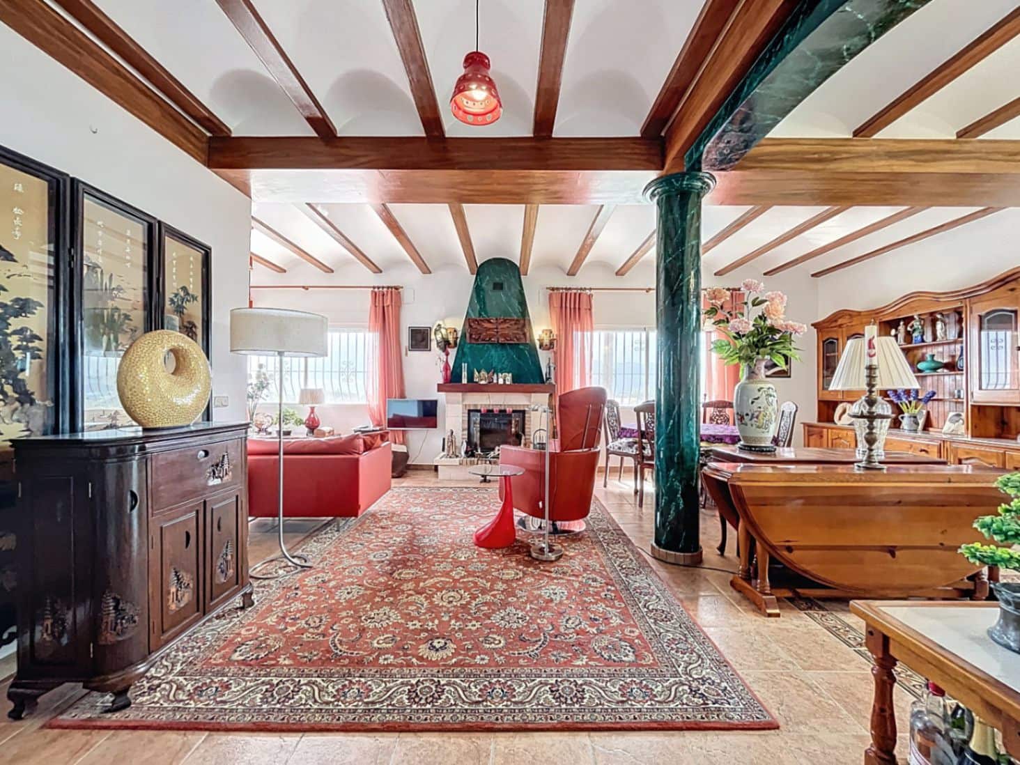 4 soveværelse Villa til salg i Alfaz del Pi / L'Alfas del Pi med swimmingpool garage - € 630.000 (Ref: 9002485)