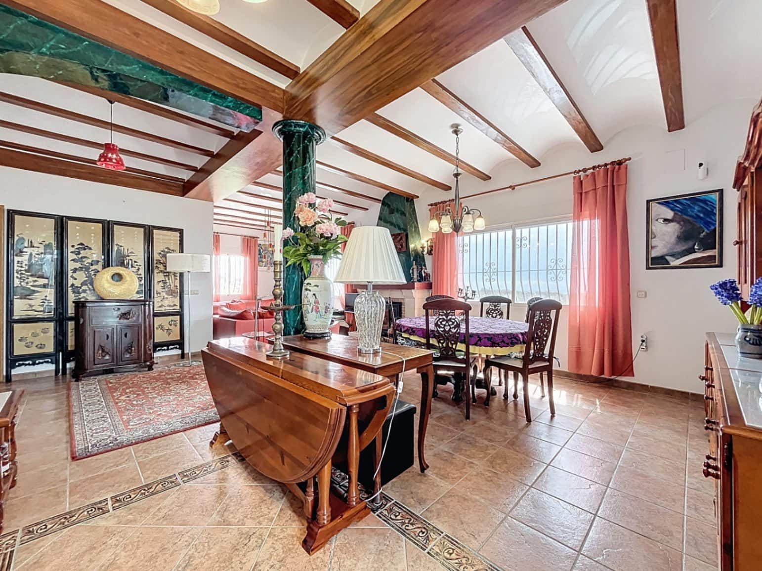 4 soveværelse Villa til salg i Alfaz del Pi / L'Alfas del Pi med swimmingpool garage - € 630.000 (Ref: 9002485)