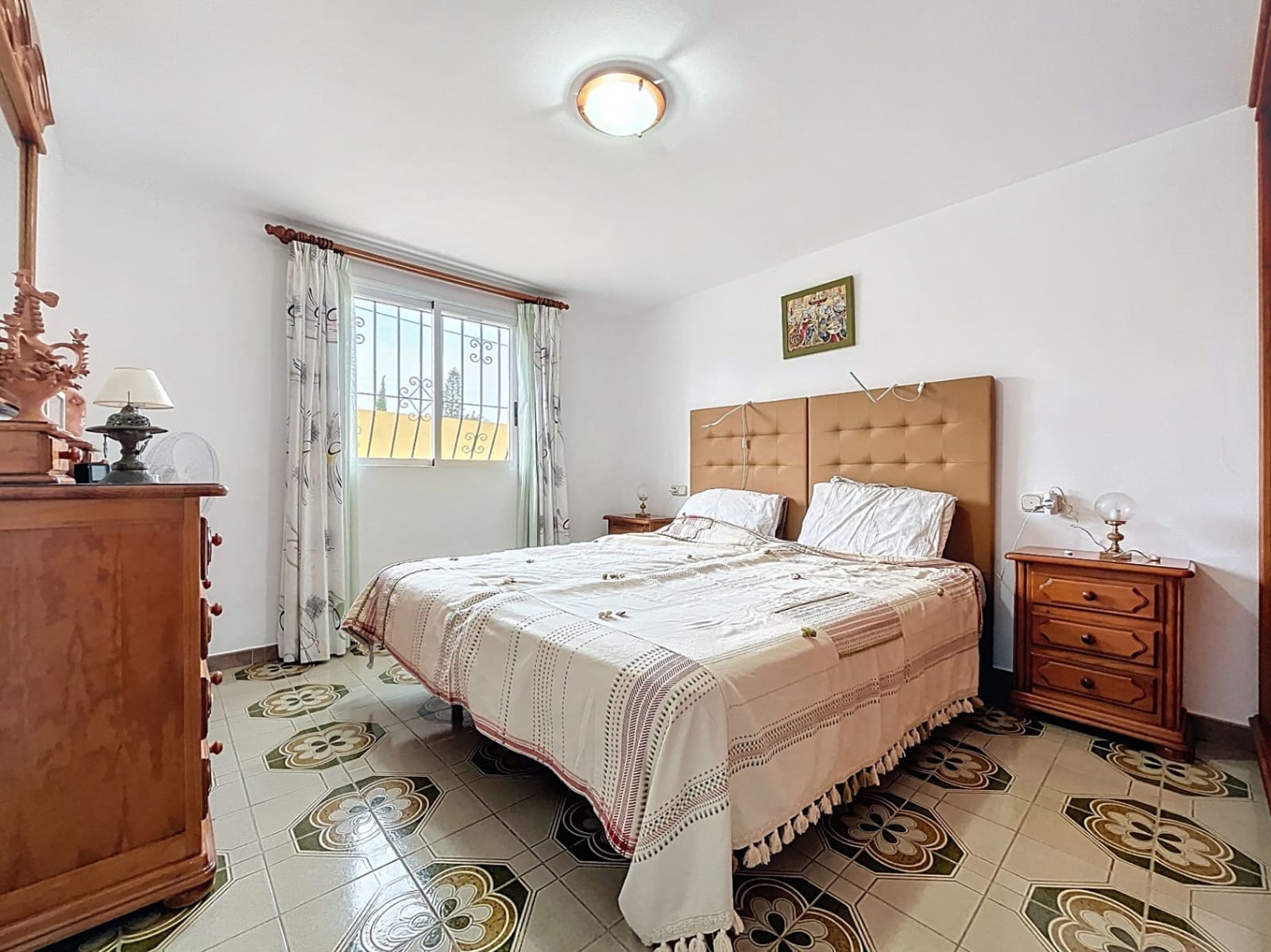 4 soveværelse Villa til salg i Alfaz del Pi / L'Alfas del Pi med swimmingpool garage - € 630.000 (Ref: 9002485)