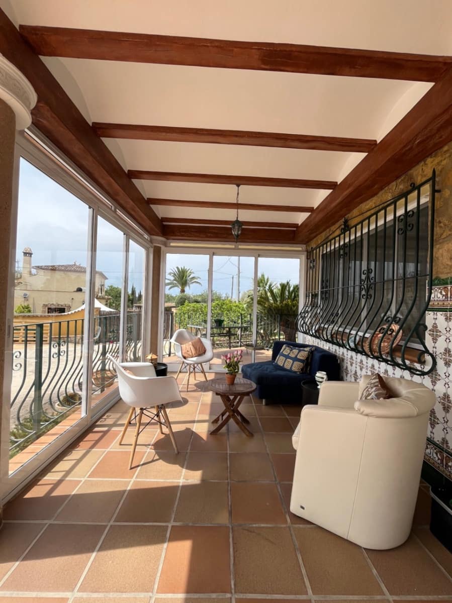 4 soveværelse Villa til salg i Alfaz del Pi / L'Alfas del Pi med swimmingpool garage - € 630.000 (Ref: 9002485)