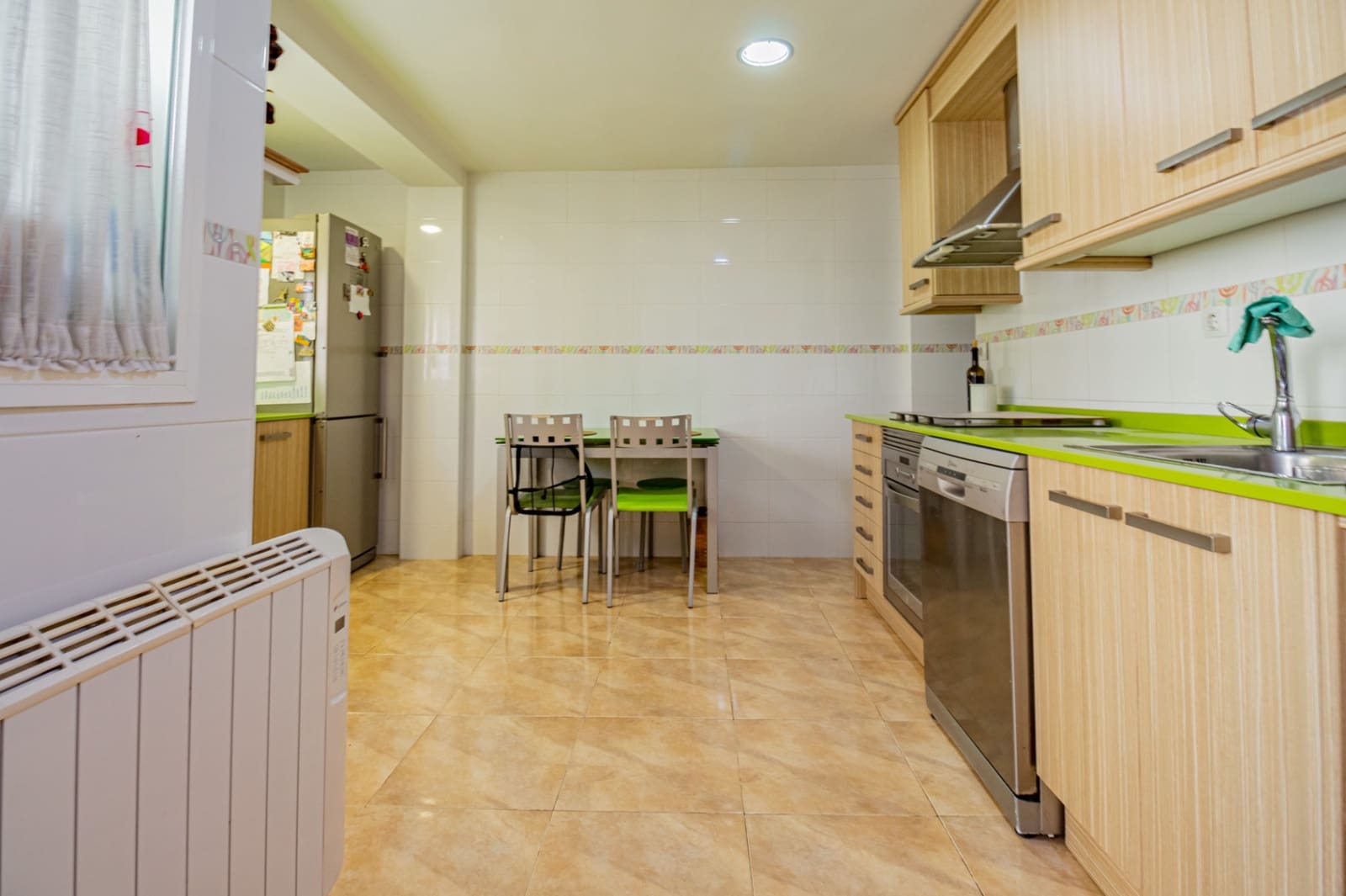 3 bedroom Apartment for sale in Benidorm with garage - € 599,000 (Ref: 9002486)