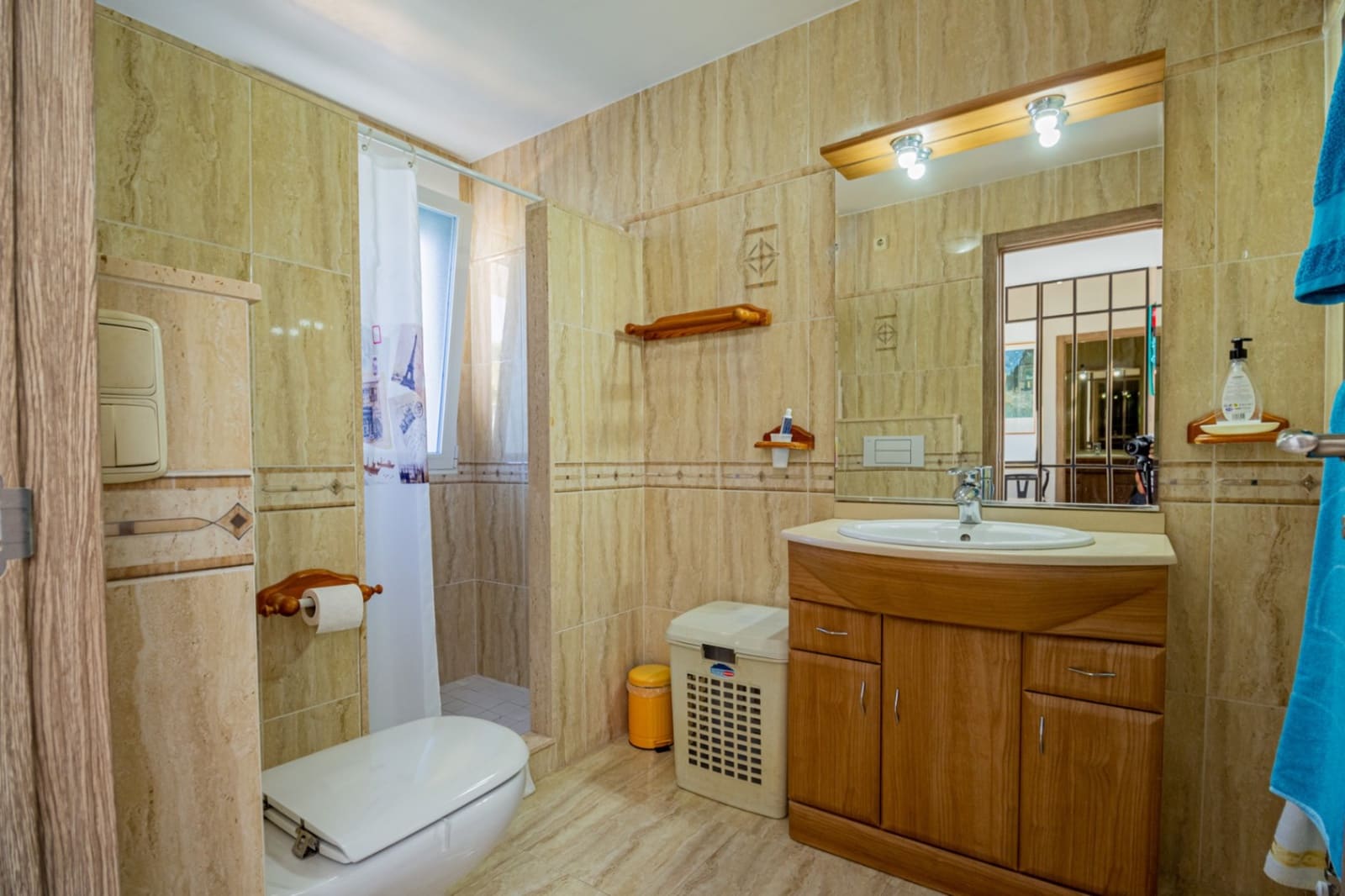 4 sypialnia Willa na sprzedaż w Alfaz del Pi / L'Alfas del Pi z basenem garażem - 1 199 000 € (Ref: 9022149)