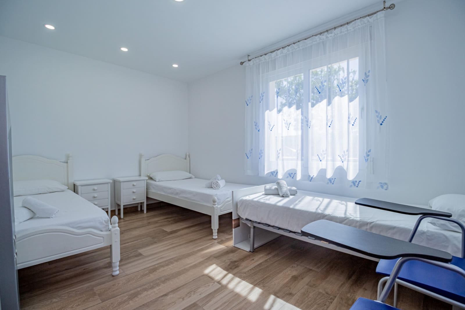 4 sypialnia Willa na sprzedaż w Alfaz del Pi / L'Alfas del Pi z basenem garażem - 1 199 000 € (Ref: 9022149)