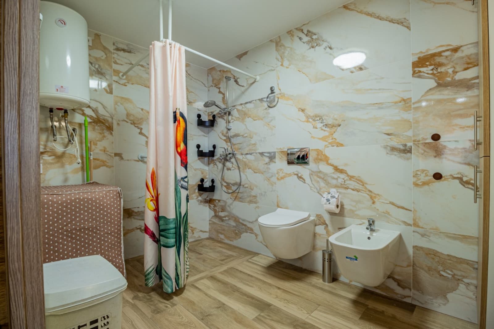 4 sypialnia Willa na sprzedaż w Alfaz del Pi / L'Alfas del Pi z basenem garażem - 1 199 000 € (Ref: 9022149)