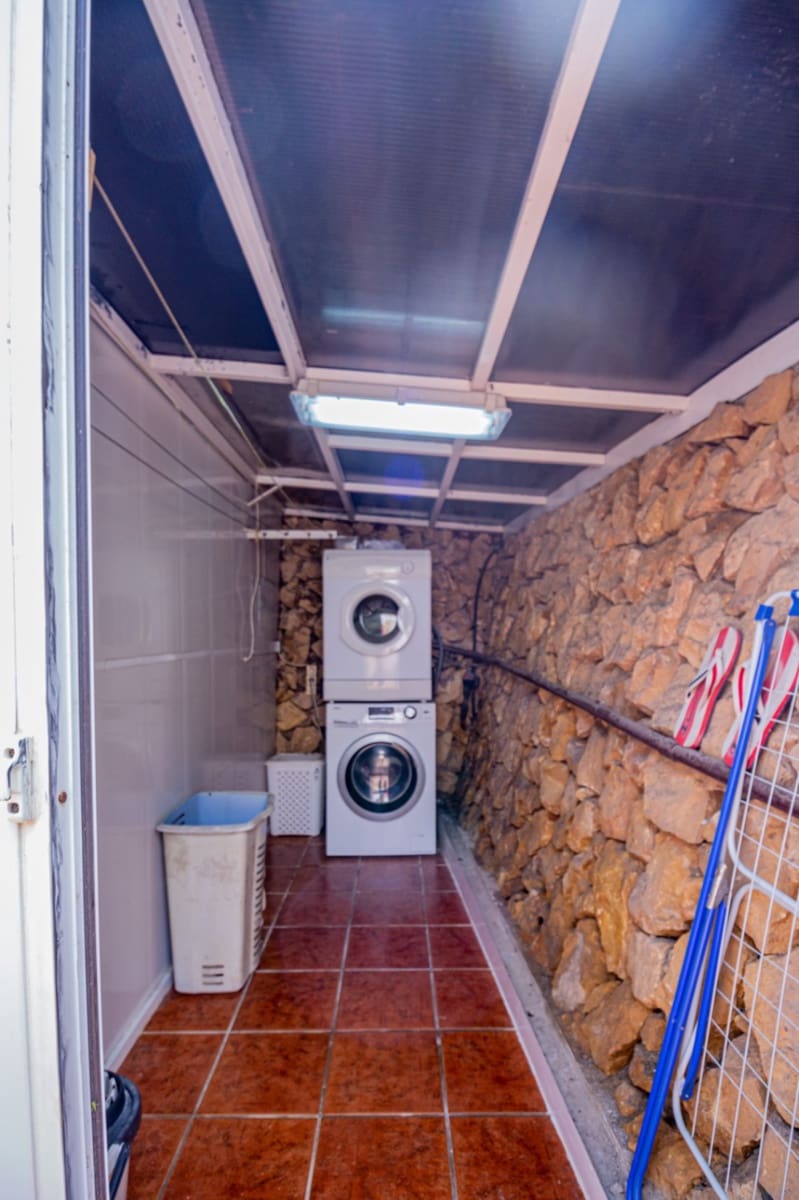 3 soveværelse Semi-Rækkehus til salg i Alfaz del Pi / L'Alfas del Pi med swimmingpool garage - € 379.000 (Ref: 9051471)