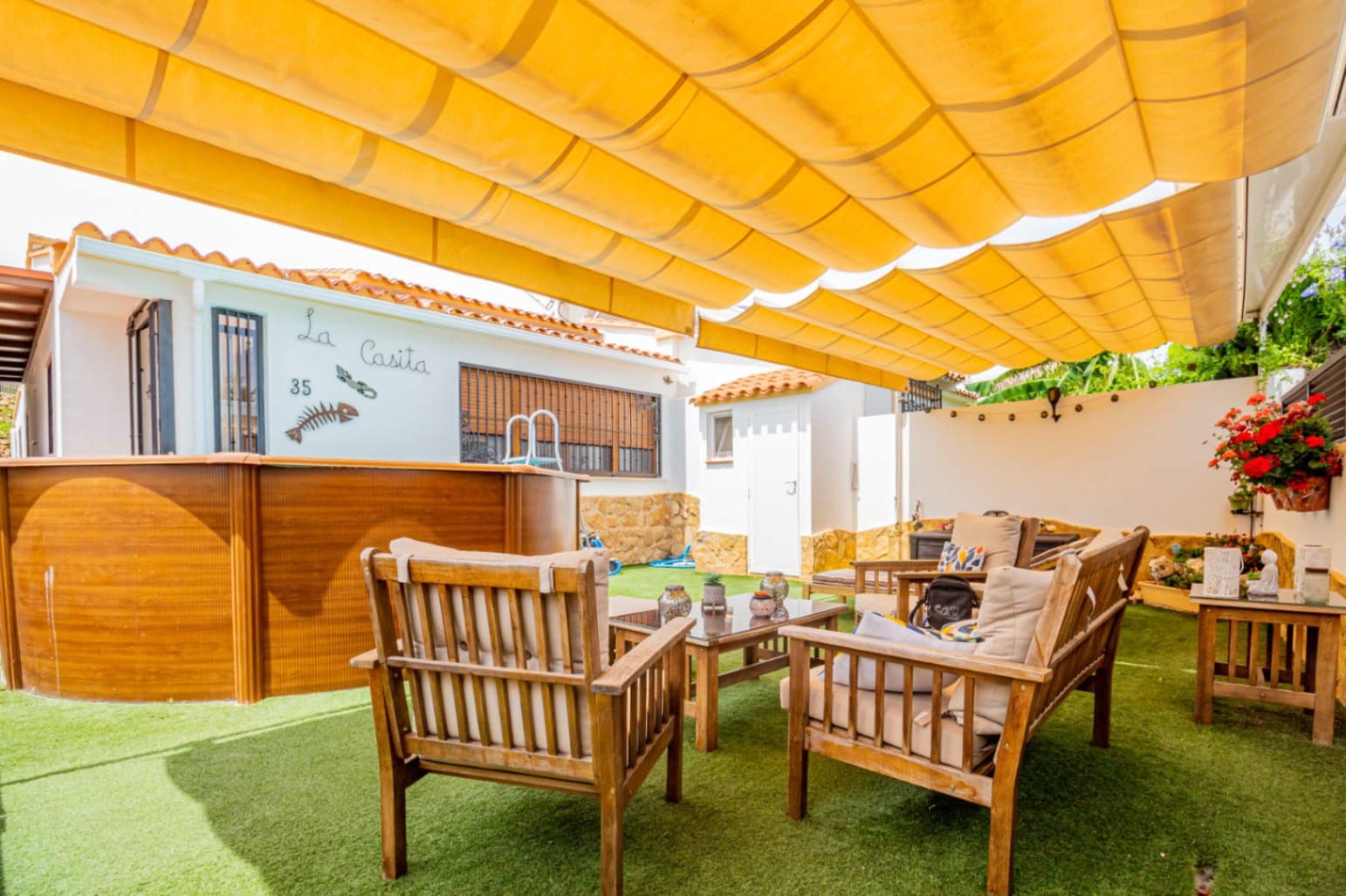 3 soveværelse Semi-Rækkehus til salg i Alfaz del Pi / L'Alfas del Pi med swimmingpool garage - € 379.000 (Ref: 9051471)