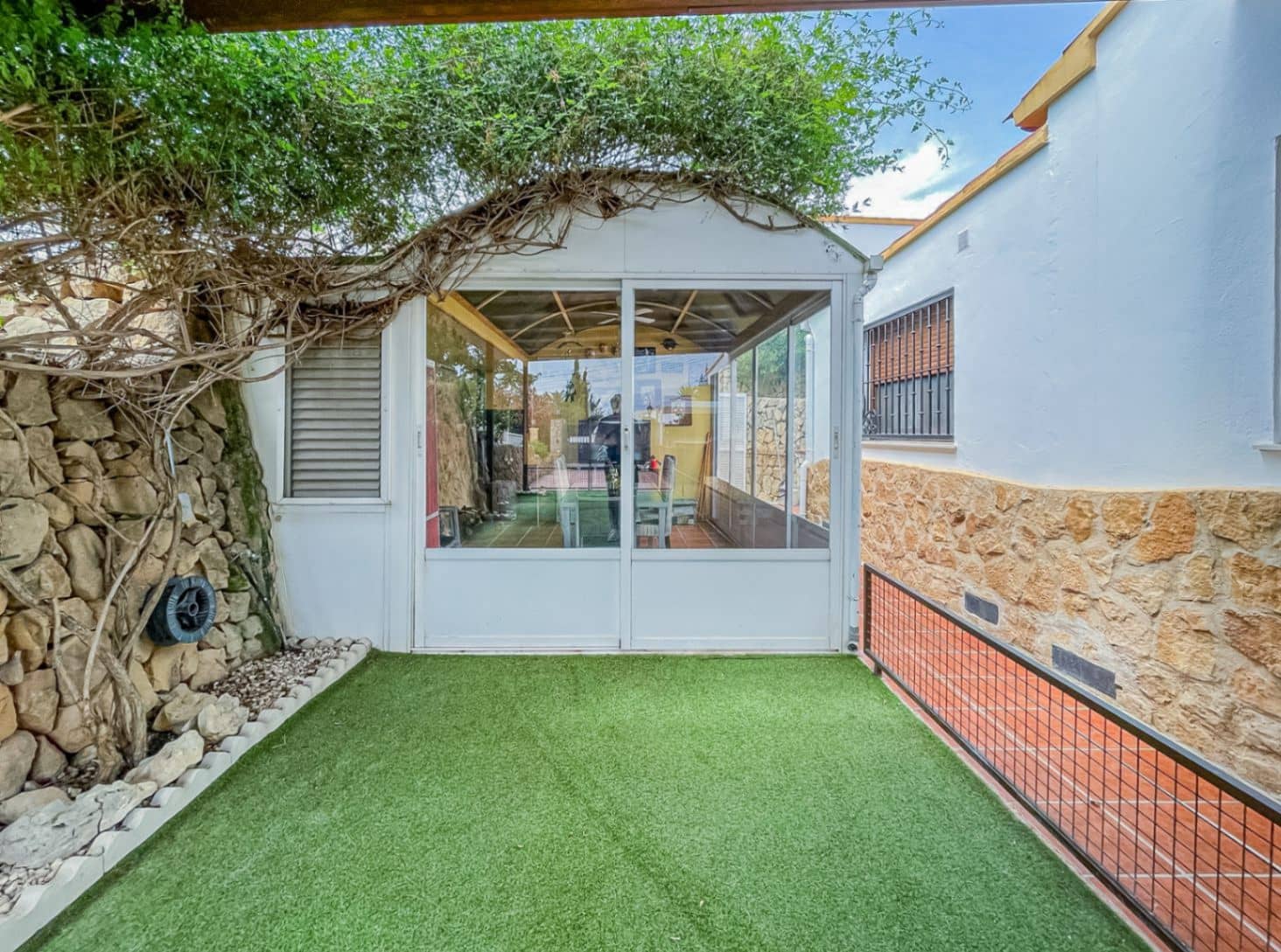 3 soveværelse Semi-Rækkehus til salg i Alfaz del Pi / L'Alfas del Pi med swimmingpool garage - € 379.000 (Ref: 9051471)