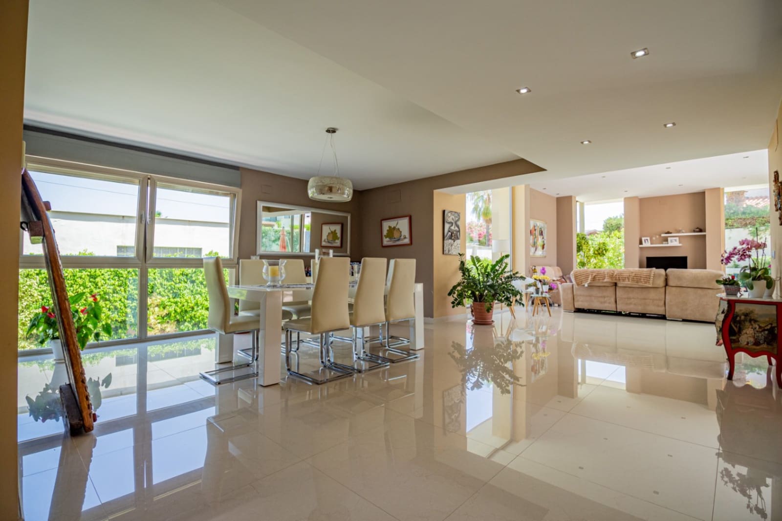 6 soverom Villa til salgs i Albir med svømmebasseng garasje - € 2 100 000 (Ref: 9069197)