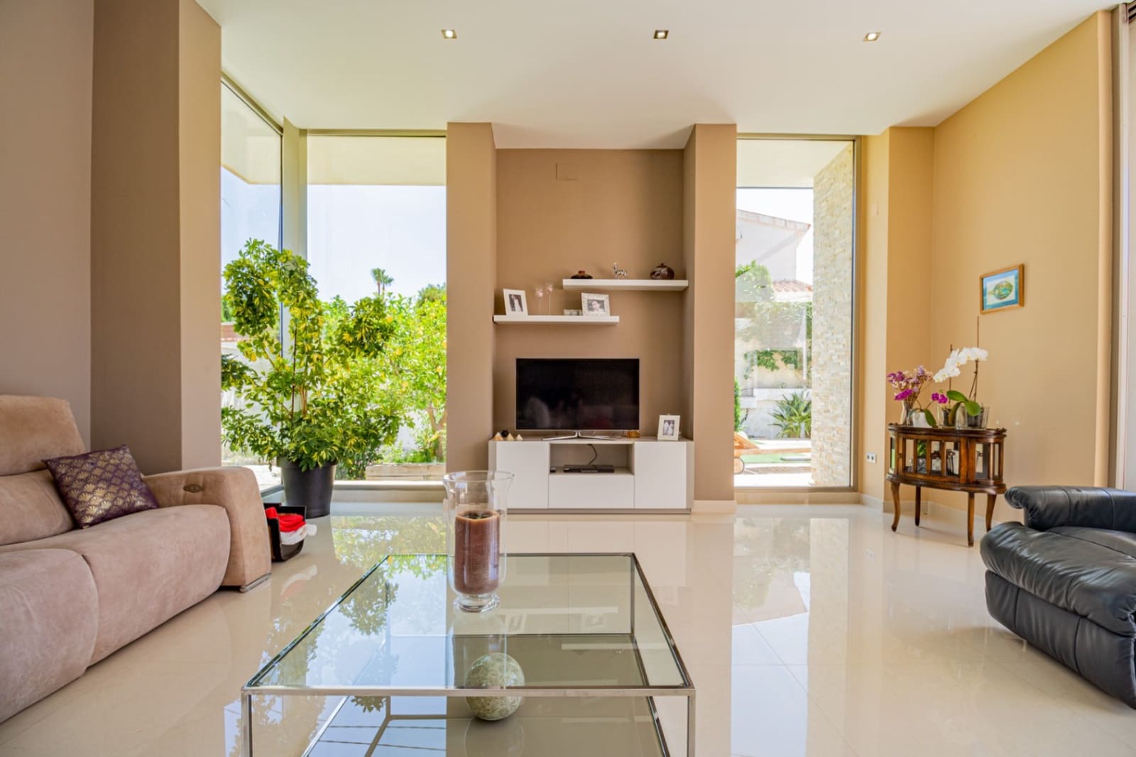 6 soverom Villa til salgs i Albir med svømmebasseng garasje - € 2 100 000 (Ref: 9069197)